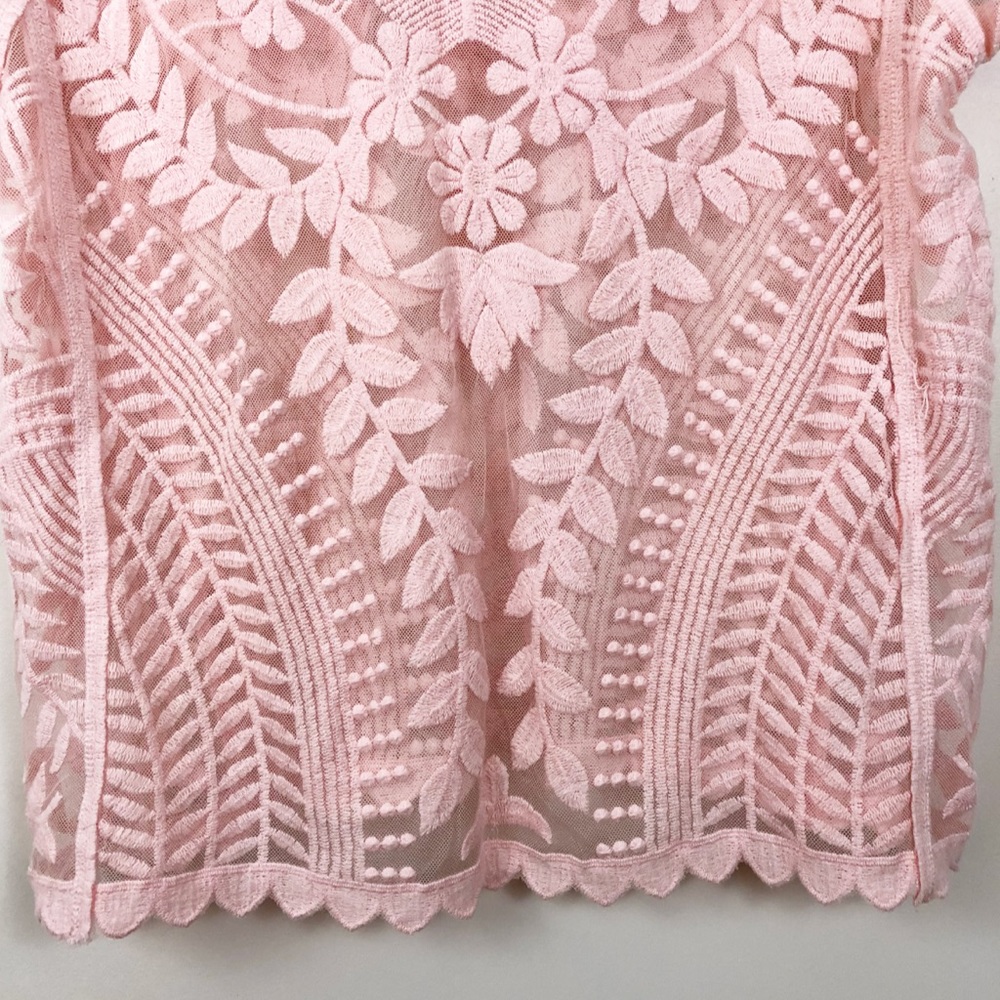 Express Lace Top - Picture 4 of 6